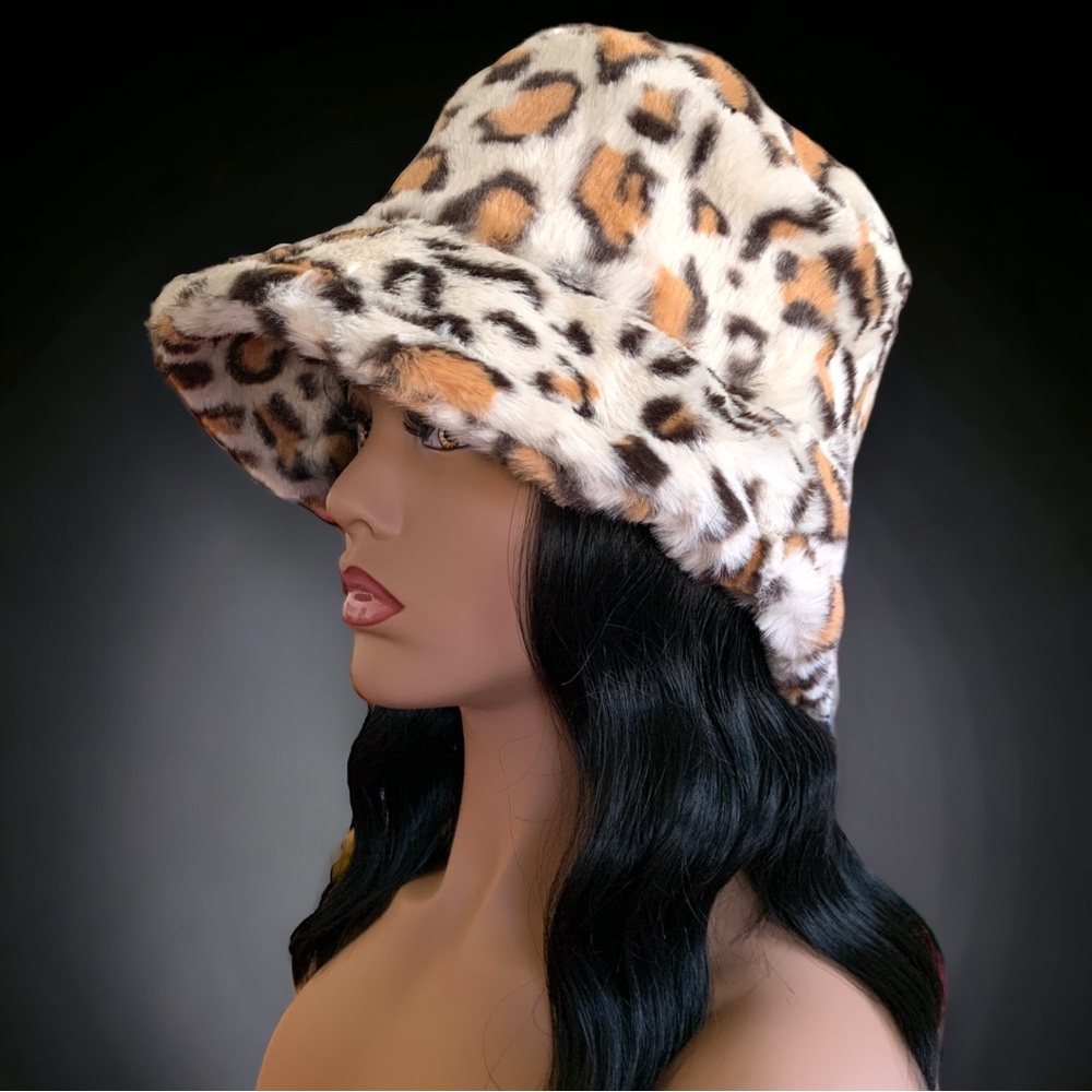 Leopard Print Faux Fur Vegan Fluffy Plush Festival Statement Winter Bucket Hat